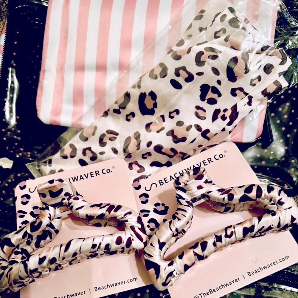 New! Beachwaver Co Catwalk collection accessories hair clips, scrunchies,Scarfs